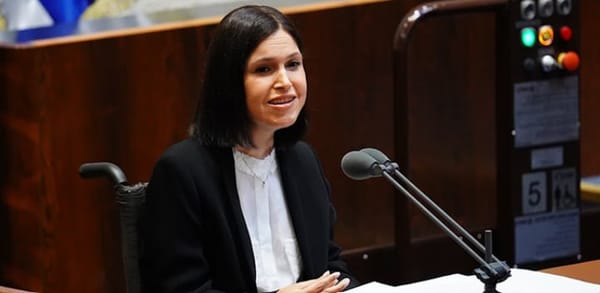 Карин Эльхарар не будет баллотироваться в следующий Кнессет от «Еш Атид»